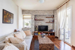 Warm Residence in the heart of the City Center - Balcony & view